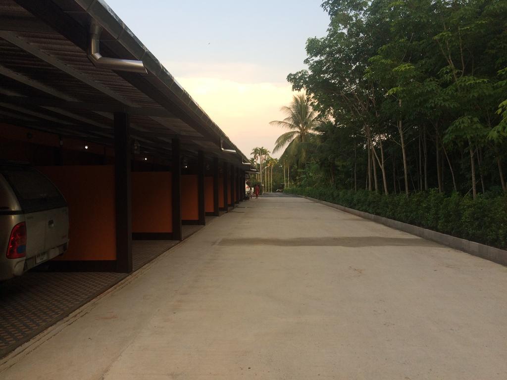 Happy Resort Phang Nga Natai Beach Zewnętrze zdjęcie